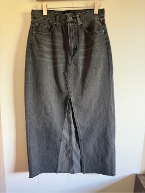 Aritzia Denim Forum The ’90s Vintage Maxi Jean Skirt Size 28 Washed Black